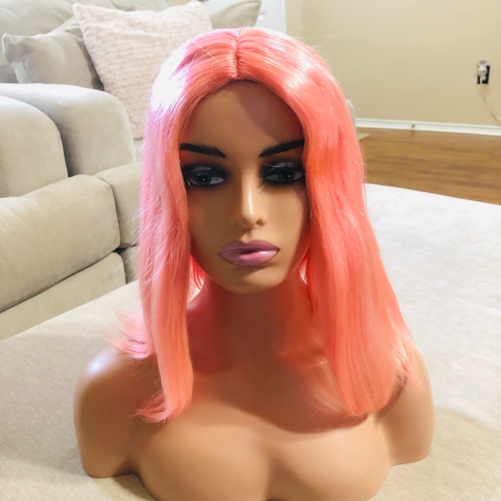 Wig - Picture 11 of 11